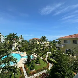 3* Resort Las Palmeras By Graziano