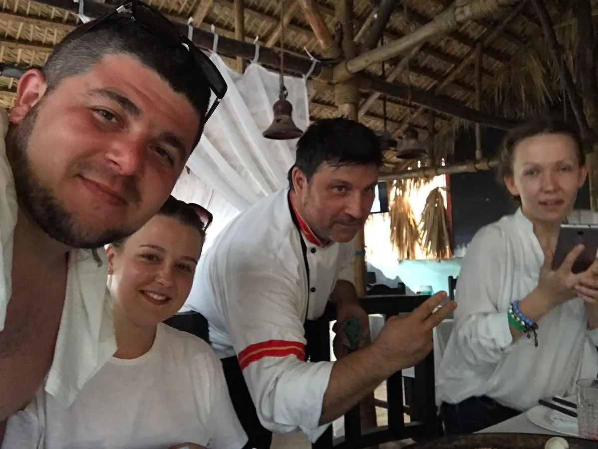 *** Bed & Breakfast Hotel & Restaurante Espanol Luz De Luna Boca Chica Dominican Republic